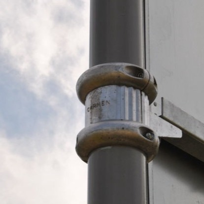 patente de agarre carmen de vallas de publicidad en Madrid