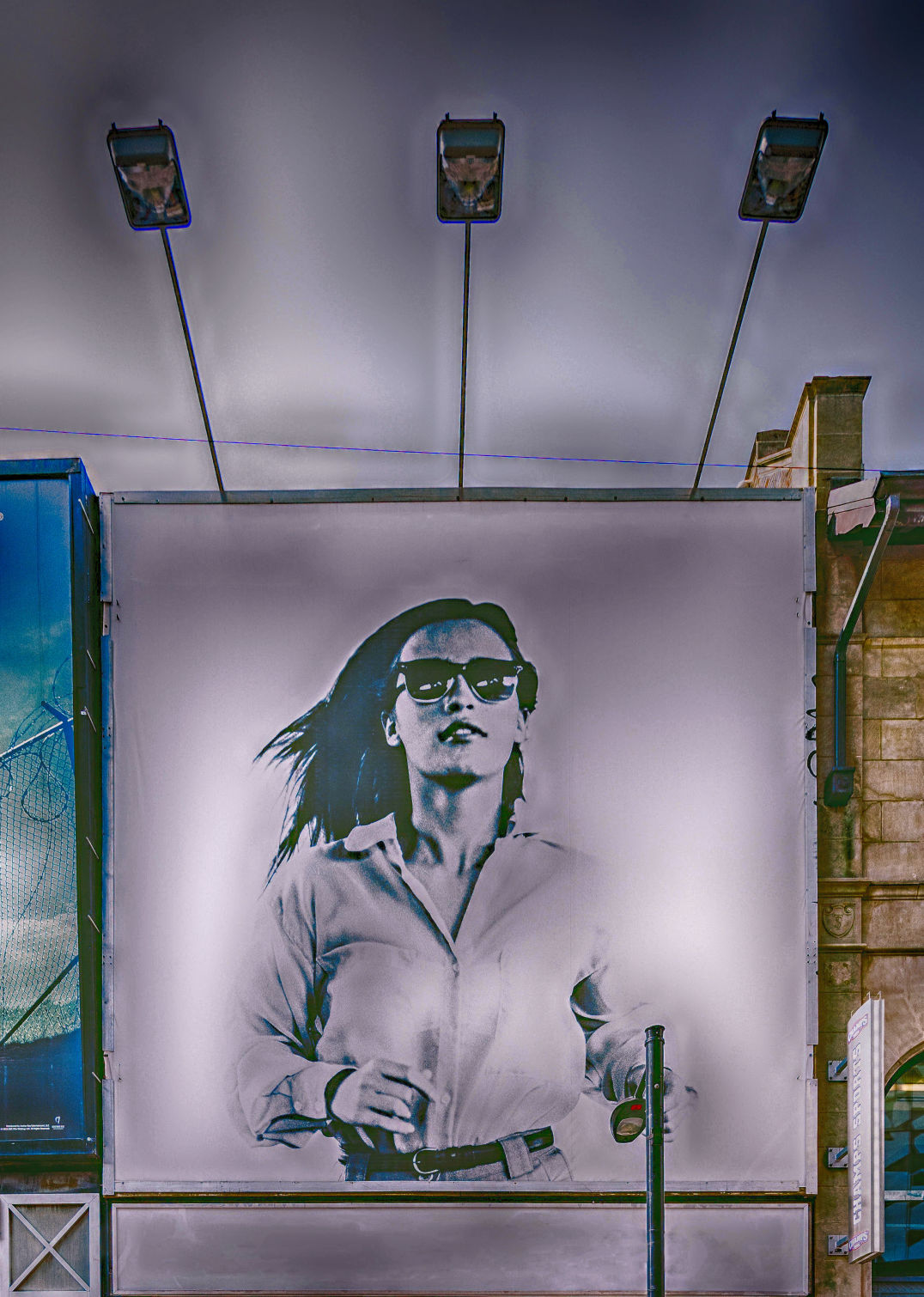 ejemplo vallas de publicidad en Madrid